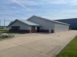 21520 Mullin Ave, Warren, MI for rent Building Photo- Image 1 of 7