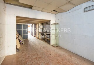 Retail in Barcelona, Barcelona to rent Interior Photo- Image 2 of 7