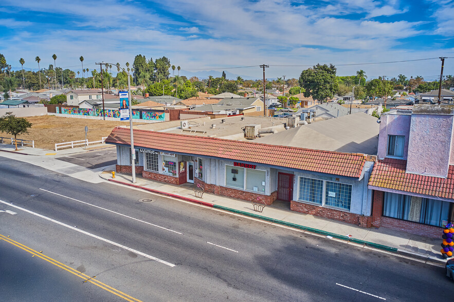 6082-6090 Atlantic Ave, Long Beach, CA for sale - Building Photo - Image 2 of 7