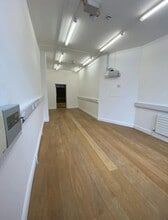 160 Kings Cross Rd, London to rent Interior Photo- Image 2 of 5