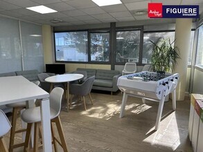 Office in Aix-en-Provence to rent Interior Photo- Image 1 of 5