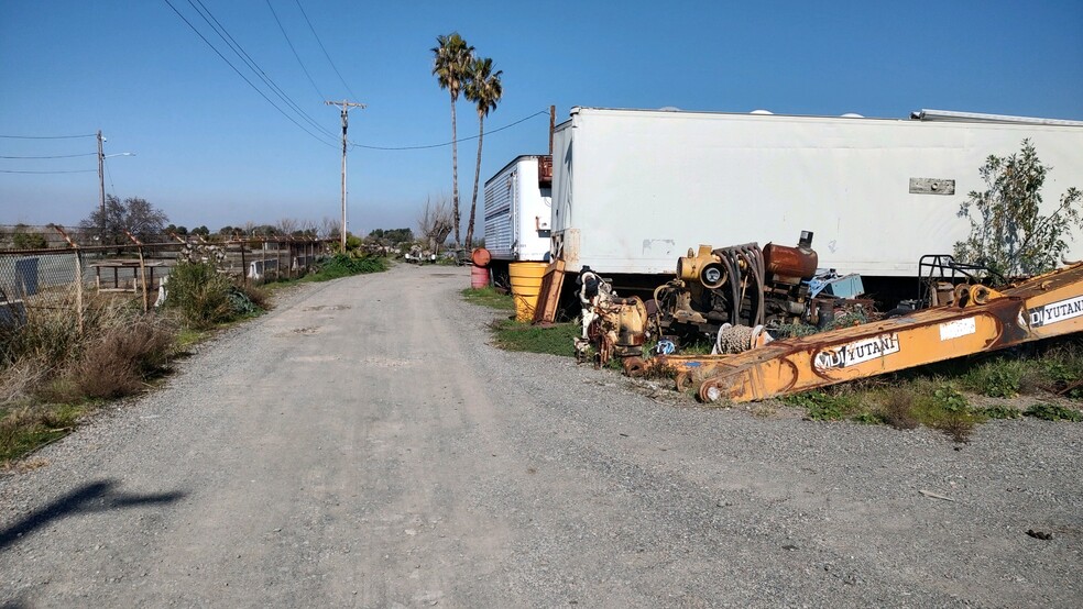 Arcy Lane, Pittsburg, CA for rent - Building Photo - Image 2 of 4