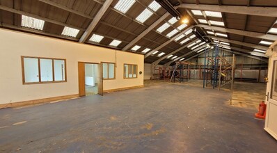 11 Levellers Ln, St Neots to rent Interior Photo- Image 2 of 8