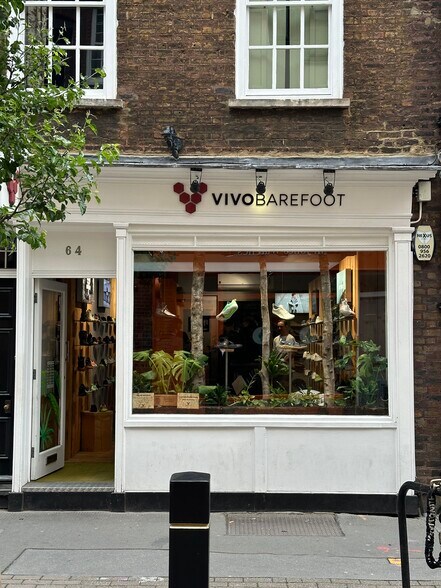 64 Neal St, London for sale - Building Photo - Image 1 of 1