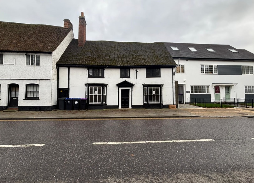7 Hitchin St, Baldock for sale - Building Photo - Image 1 of 1