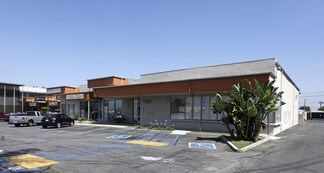 More details for 2929-2951 W Ball Rd, Anaheim, CA - Retail to Rent