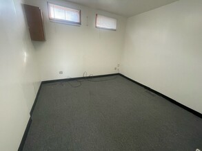 317 Ecorse Rd, Ypsilanti, MI for rent Building Photo- Image 1 of 7