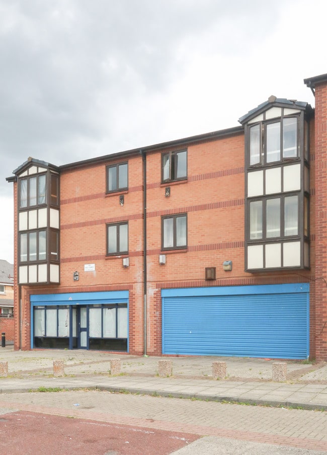 More details for 18-20 Rothbury Rd, Middlesbrough - Retail for Sale