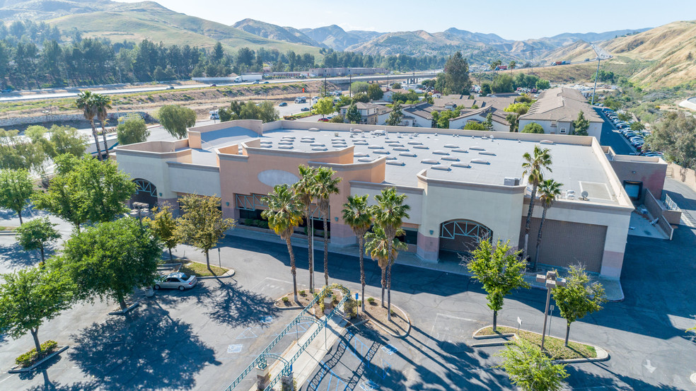 31970 Castaic Rd, Castaic, CA for sale - Primary Photo - Image 1 of 1