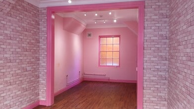 27-31 George Hudson St, York to rent Interior Photo- Image 2 of 4