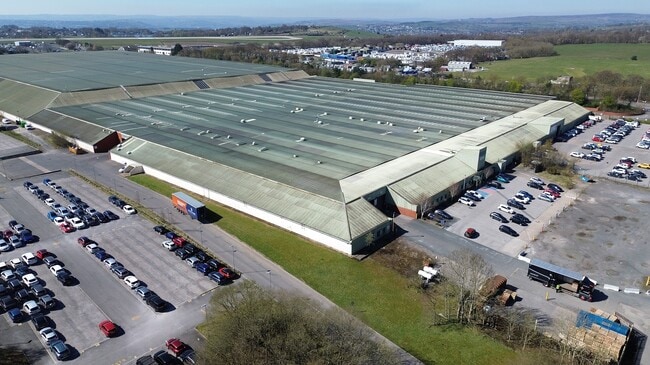 More details for Harrogate Rd, Yeadon - Industrial to Rent