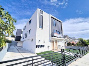 1724 Menlo Ave, Los Angeles, CA for sale Building Photo- Image 1 of 1