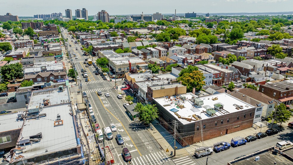 974 Morris Park Ave, Bronx, NY for rent - Aerial - Image 3 of 6