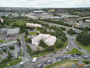 Gelderd Rd, Leeds to rent Building Photo- Image 2 of 10