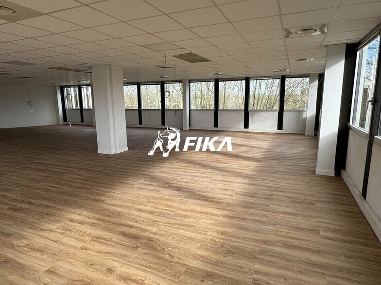150 Rue De La Découverte, Labège to rent - Interior Photo - Image 3 of 8
