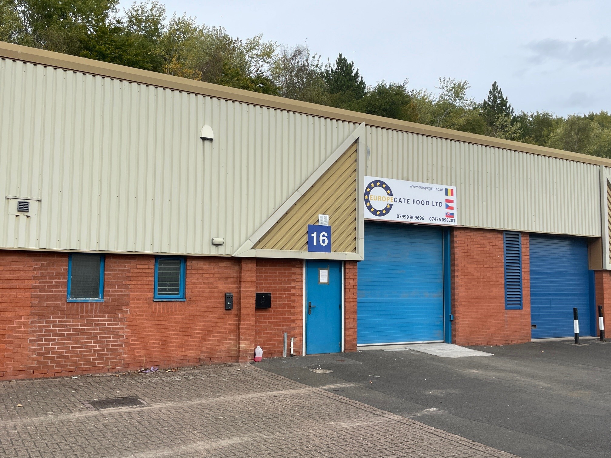 Invincible Dr, Newcastle Upon Tyne to rent Building Photo- Image 1 of 7