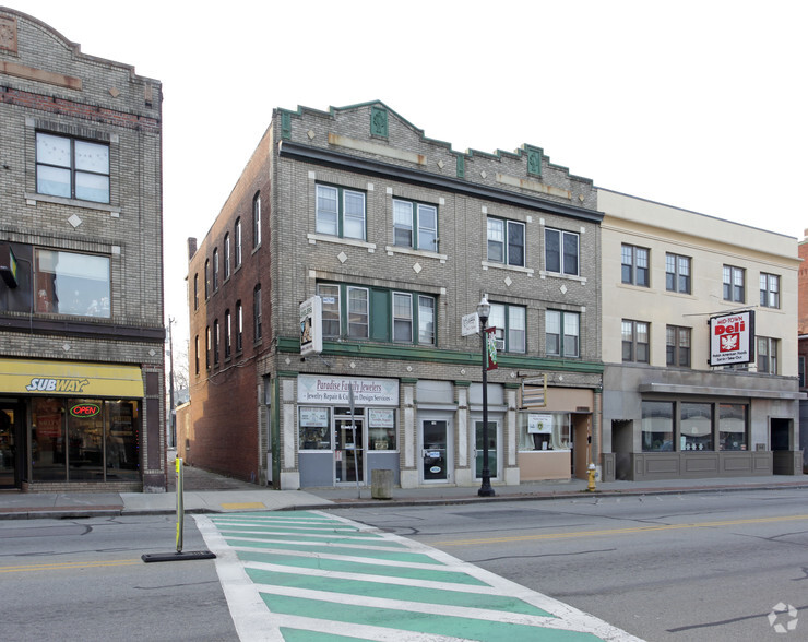 258-262 Main St, Webster, MA for sale - Primary Photo - Image 1 of 1