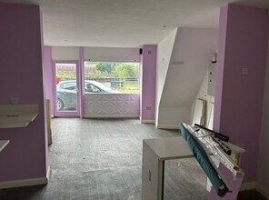 8b Tyersal View, Bradford to rent Interior Photo- Image 1 of 1