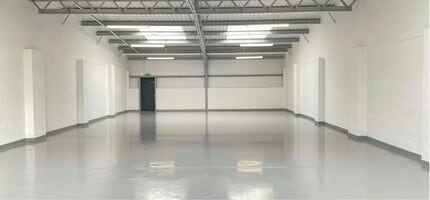 Wulfric Sq, Peterborough to rent Interior Photo- Image 2 of 2