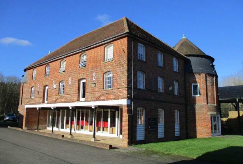 Ashes Ln, Hadlow for sale Primary Photo- Image 1 of 1