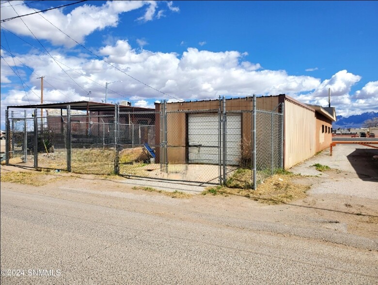 410 S Valley Dr, Las Cruces, NM for sale - Building Photo - Image 3 of 4