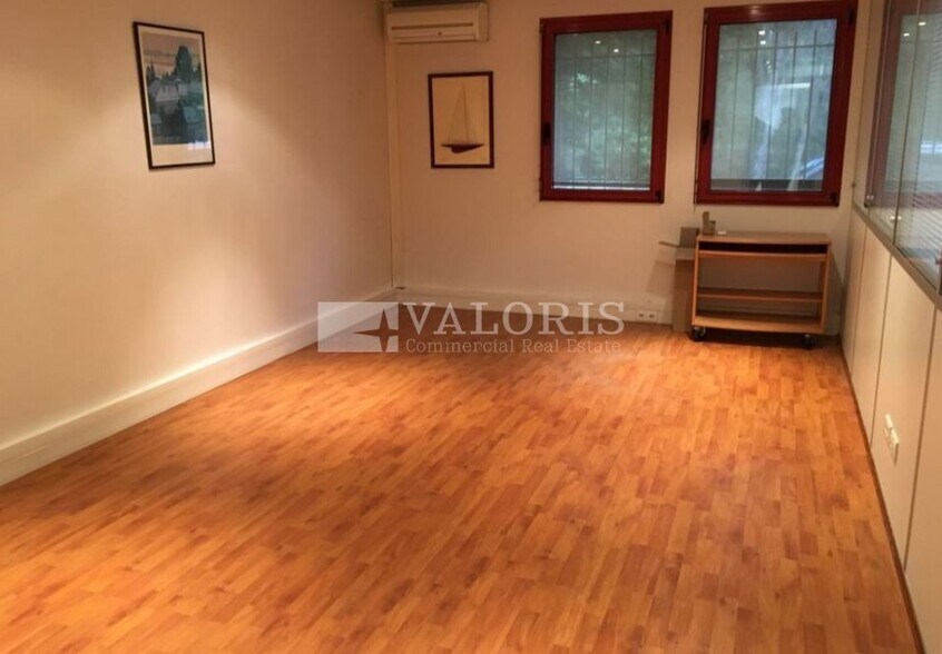 5 Chemin Du Jubin, Dardilly for sale - Interior Photo - Image 3 of 9