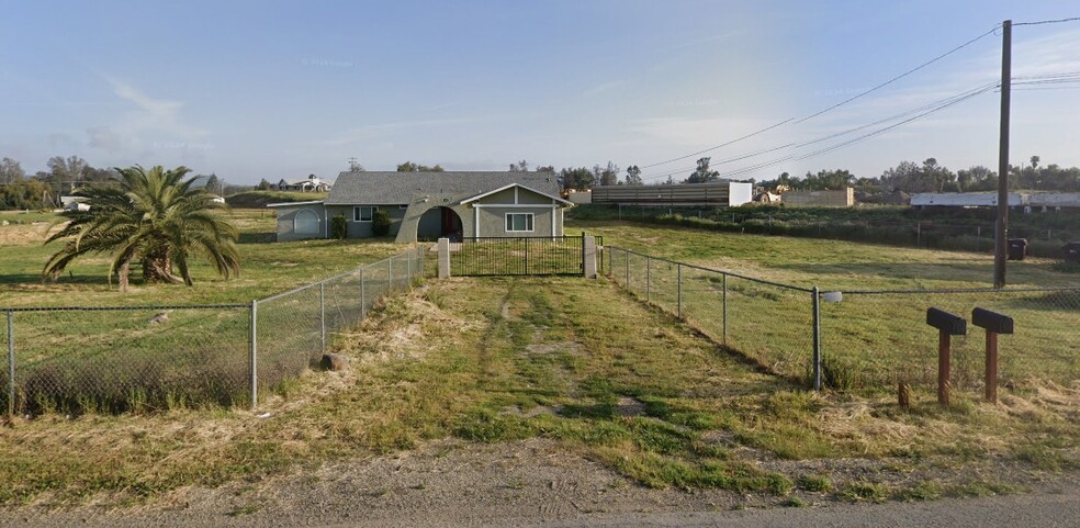 22802 Betty Rd, Perris, CA for rent - Building Photo - Image 1 of 4