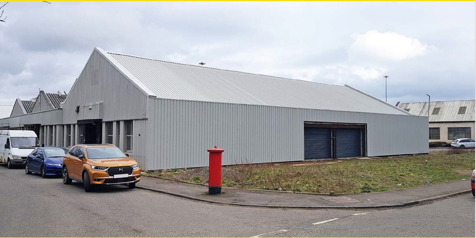 Stirling Rd, Chapelhall for sale Building Photo- Image 1 of 1