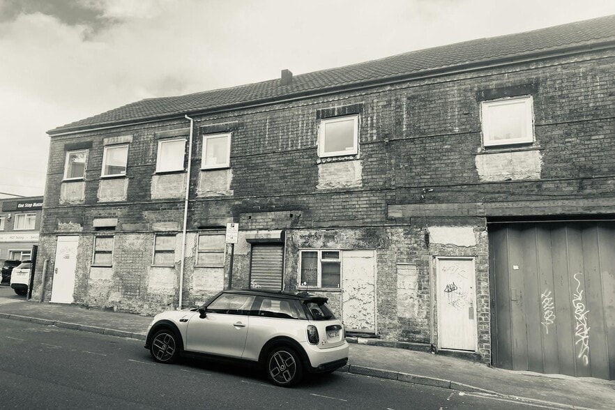 93 Harwood, Sheffield to rent - Building Photo - Image 3 of 3