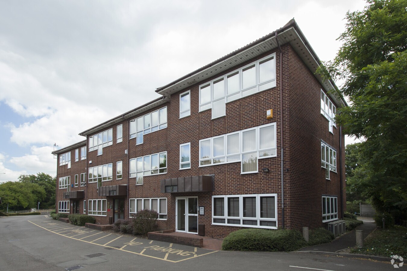 2022 Wellington Rd, Bournemouth, BH8 8JN UK