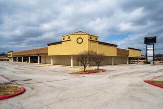 More details for 1704 S Cherry Ln, Fort Worth, TX - Retail for Rent