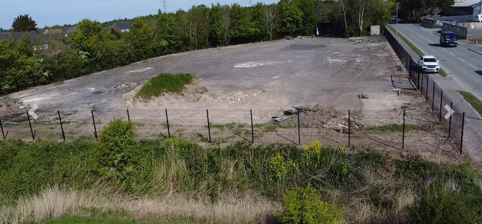 Marsh Ln, Boston to rent - Building Photo - Image 3 of 8