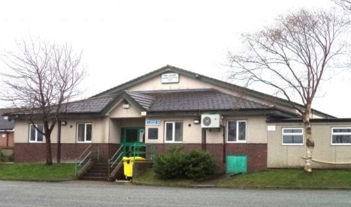 Snowdon Ave, Mold for sale - Primary Photo - Image 1 of 1