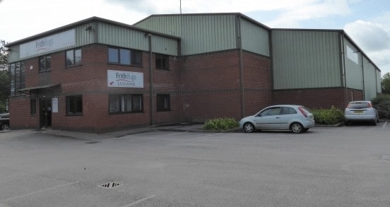 Eastern Way, Cannock to rent - Building Photo - Image 2 of 4