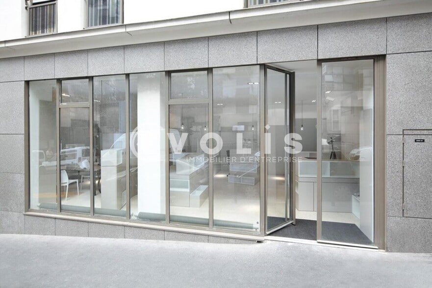 Office in Paris for sale - Building Photo - Image 1 of 7