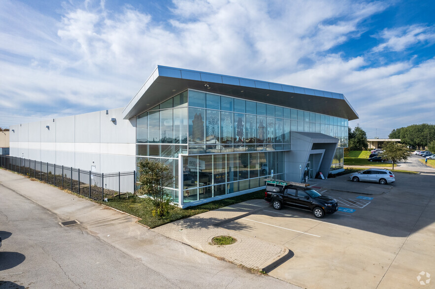 1900 SE Loop 820, Fort Worth, TX for sale - Building Photo - Image 1 of 6