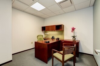 1701 Pennsylvania Ave NW, Washington, DC to rent Interior Photo- Image 1 of 1