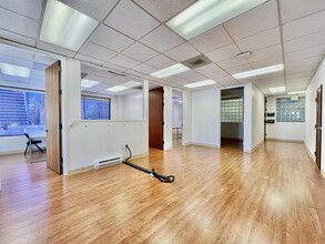 930 Montgomery St, San Francisco, CA for rent Interior Photo- Image 2 of 5