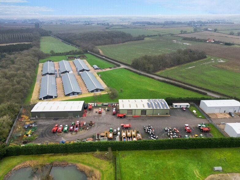 Horncastle Rd, Woodhall Spa to rent - Aerial - Image 2 of 2