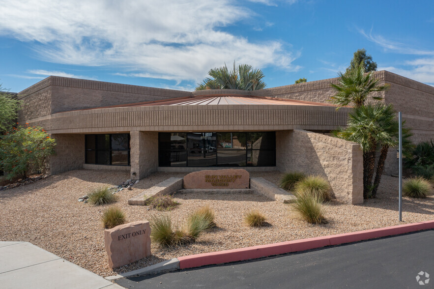 10828 N Cave Creek Rd, Phoenix, AZ for sale - Building Photo - Image 3 of 4