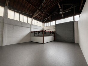 Office in Toulouse for sale Interior Photo- Image 1 of 12