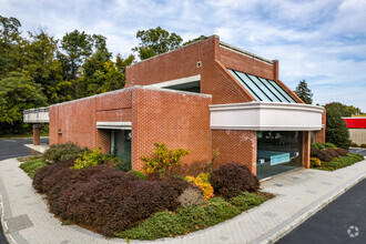 1249 Market St, Lemoyne, PA for sale Primary Photo- Image 1 of 1