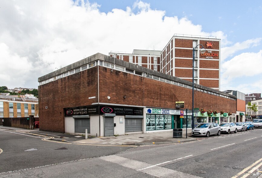 392-393 The Kingsway, Swansea for sale - Primary Photo - Image 1 of 1