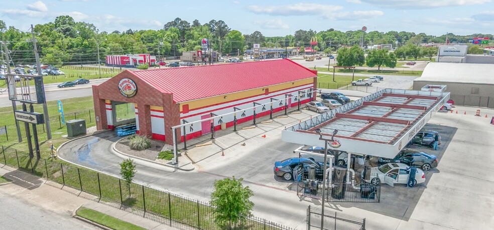 900 W South Blvd, Montgomery, AL for sale - Building Photo - Image 1 of 6