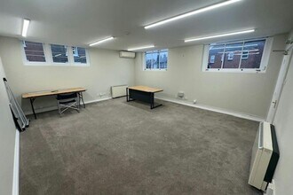 Short Brackland, Bury St Edmunds to rent Interior Photo- Image 2 of 3