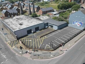 32A Waterloo Rd, Stoke On Trent to rent Building Photo- Image 2 of 12