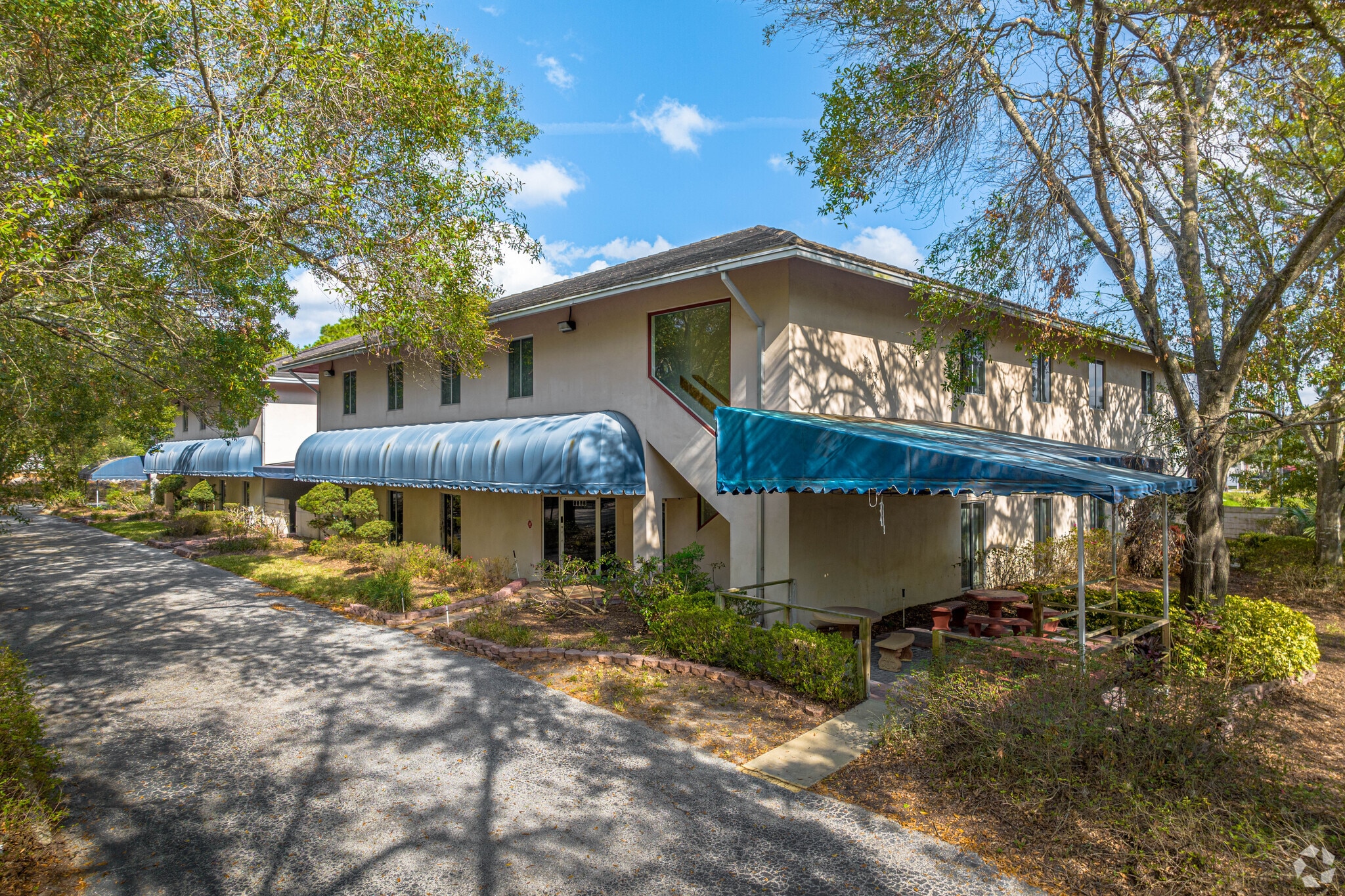 2310 Commerce Point Dr, Lakeland, FL to rent Primary Photo- Image 1 of 15