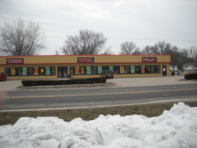 1712 E 9th St, Trenton, MO for sale - Primary Photo - Image 1 of 1