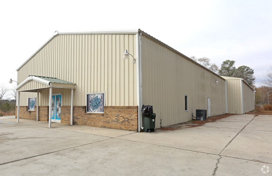 1935 SW Main Ave, Cullman, AL for sale - Building Photo - Image 1 of 17