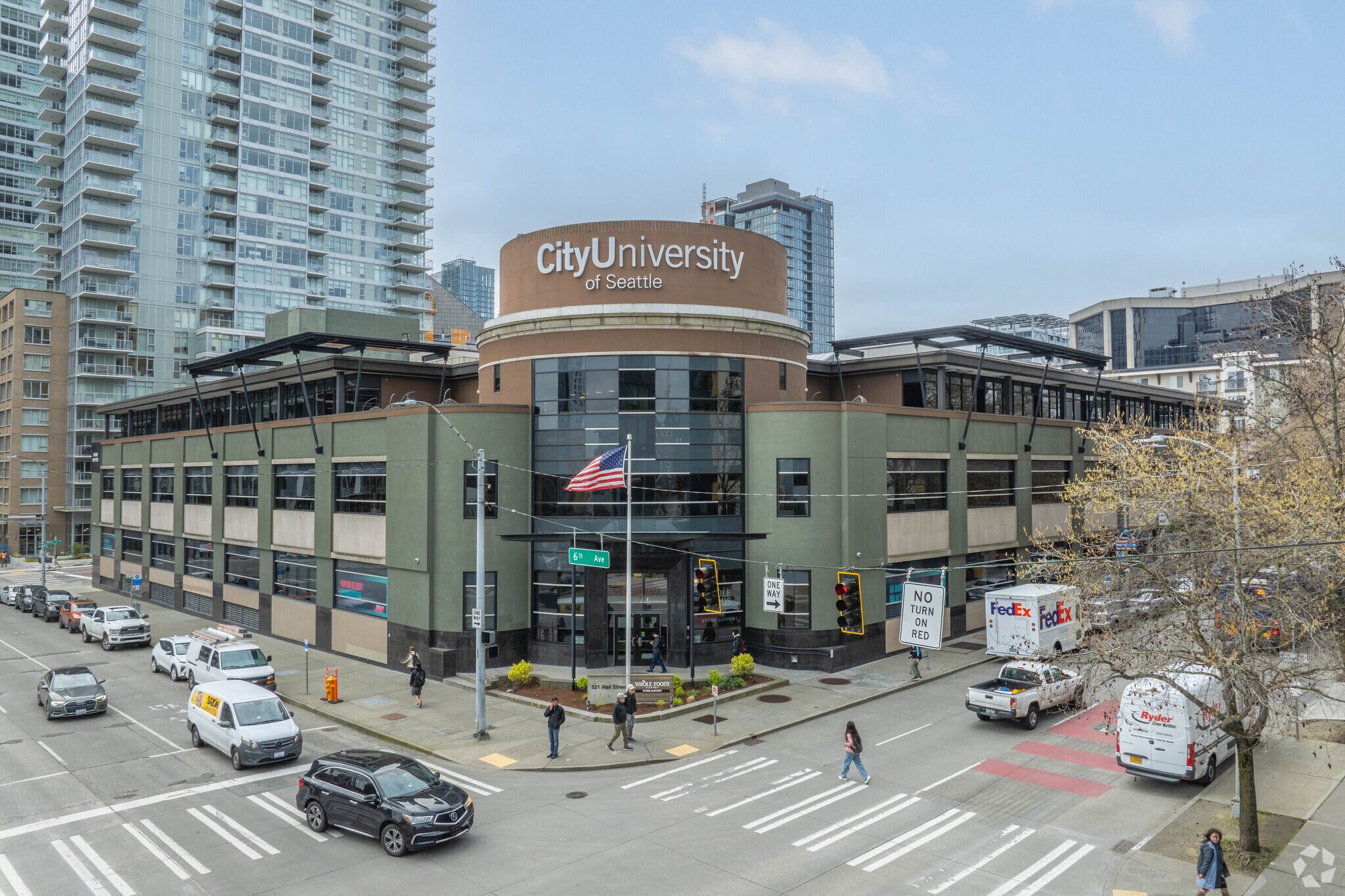 521 Wall St, Seattle, WA to rent Primary Photo- Image 1 of 9